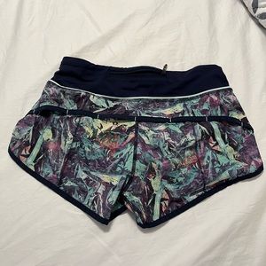 Lululemon speed up short 2.5”